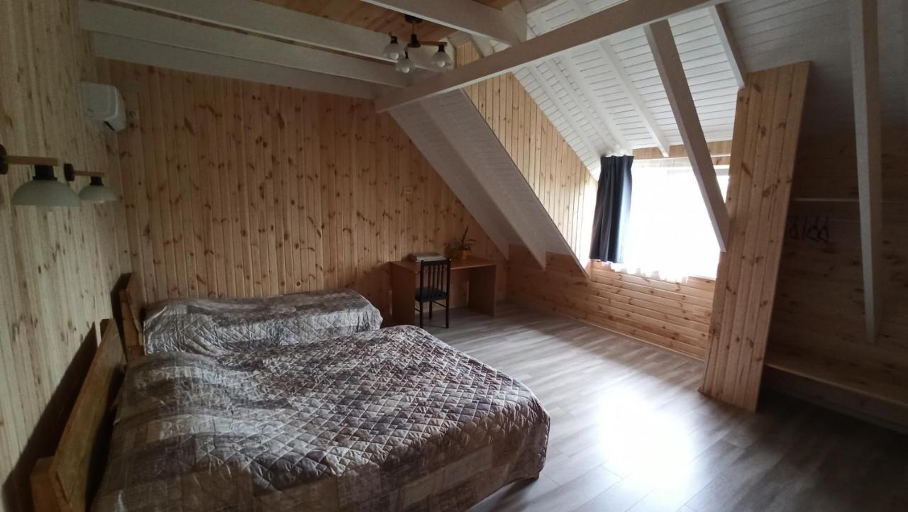 Eco House Hotel Chornomorsk Exterior photo