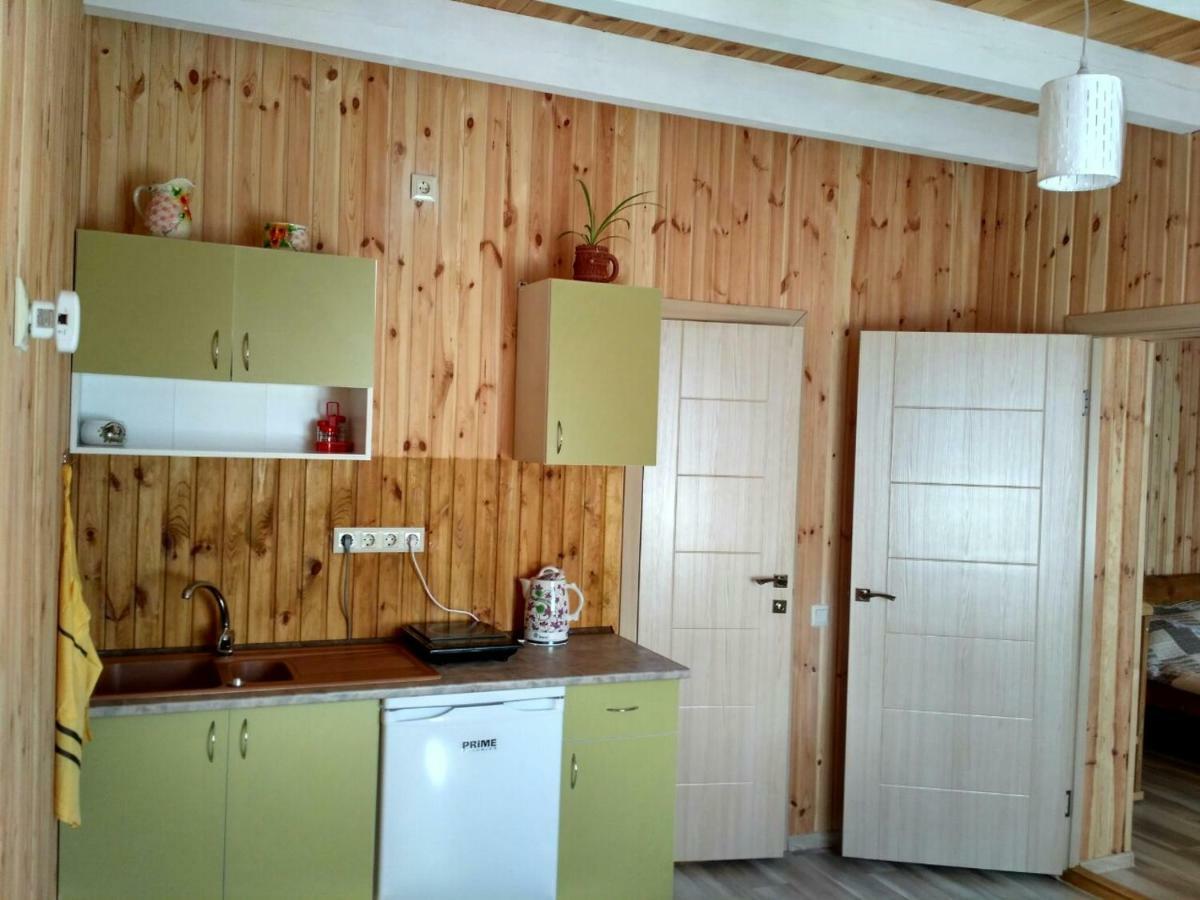 Eco House Hotel Chornomorsk Exterior photo